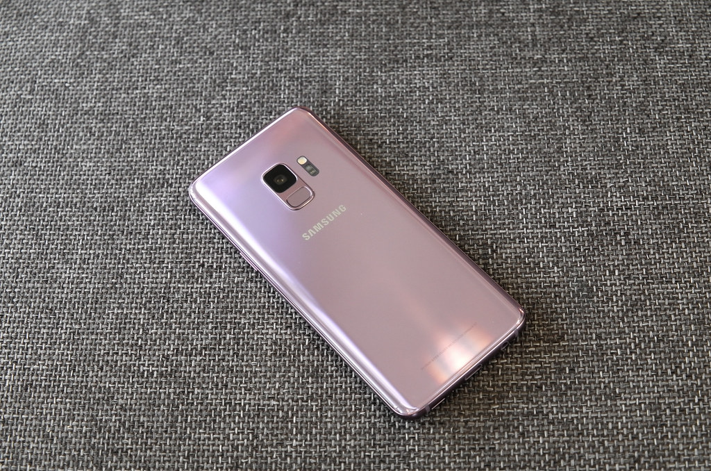 What makes the Galaxy S9 Refurbished relevant in 2022?  -